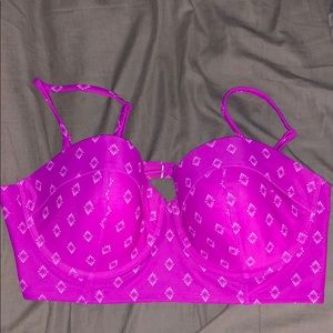 NEVER USED swimsuit top with removable straps